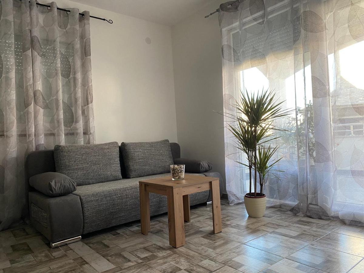 Apartment Tina Rogoznica  Zewnętrze zdjęcie