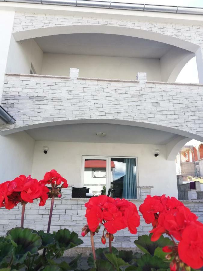 Apartment Tina Rogoznica  Zewnętrze zdjęcie